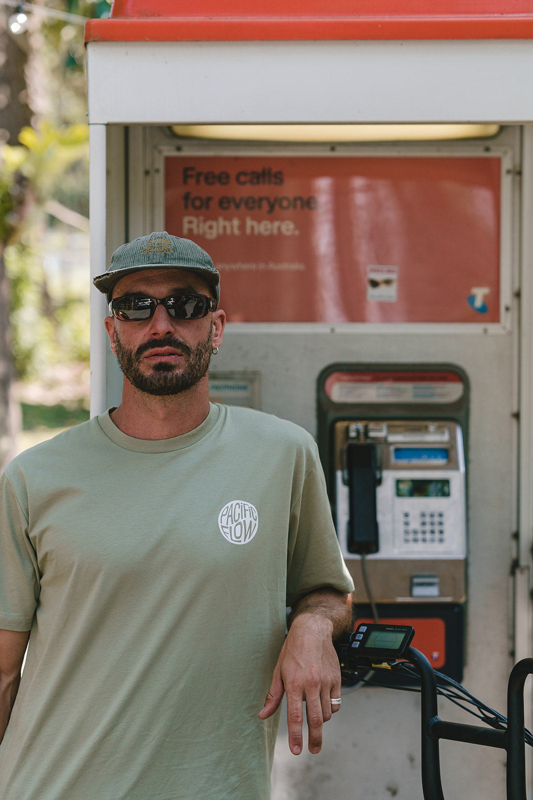 Go With The Flow Island T-shirt