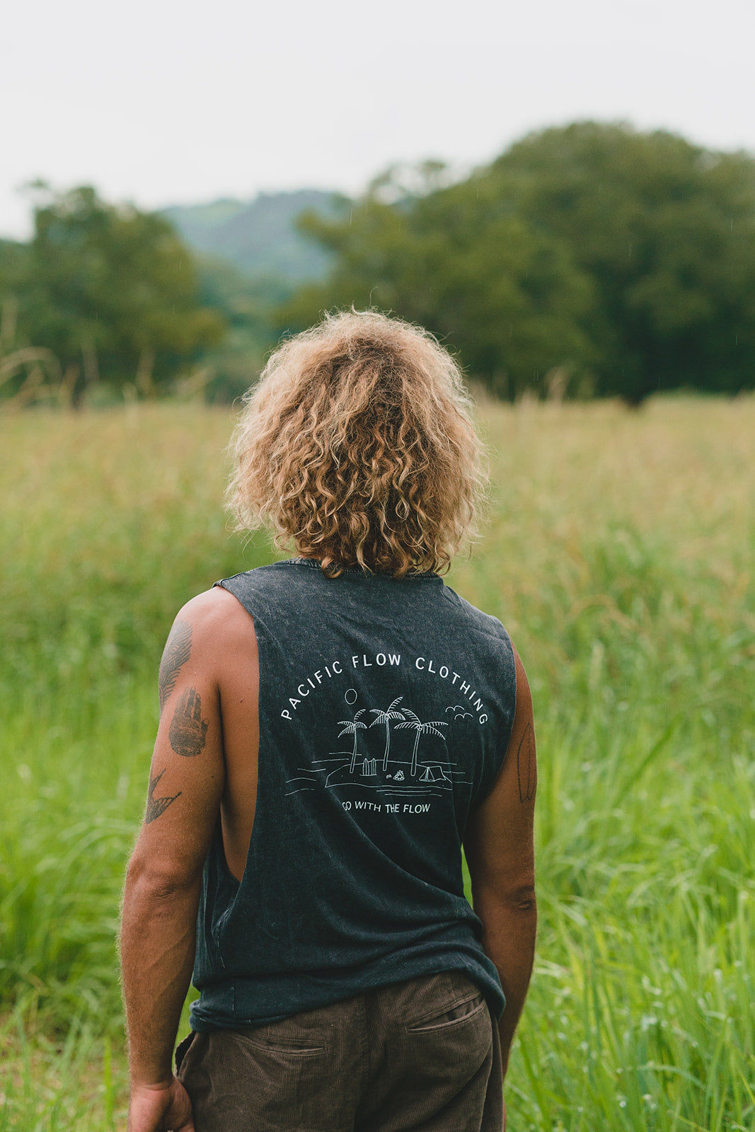 Stone Wash Island Sleeveless